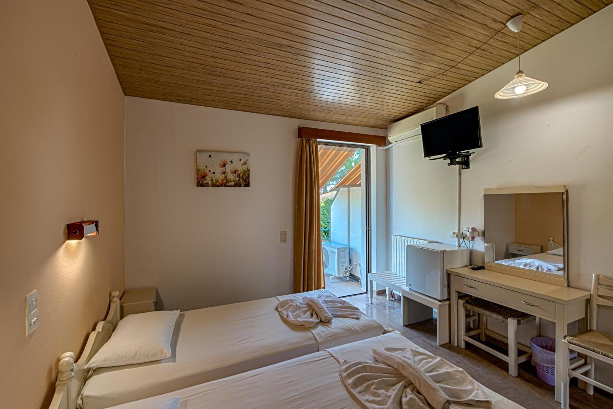 Ionis Hotel Troianata ห้อง รูปภาพ