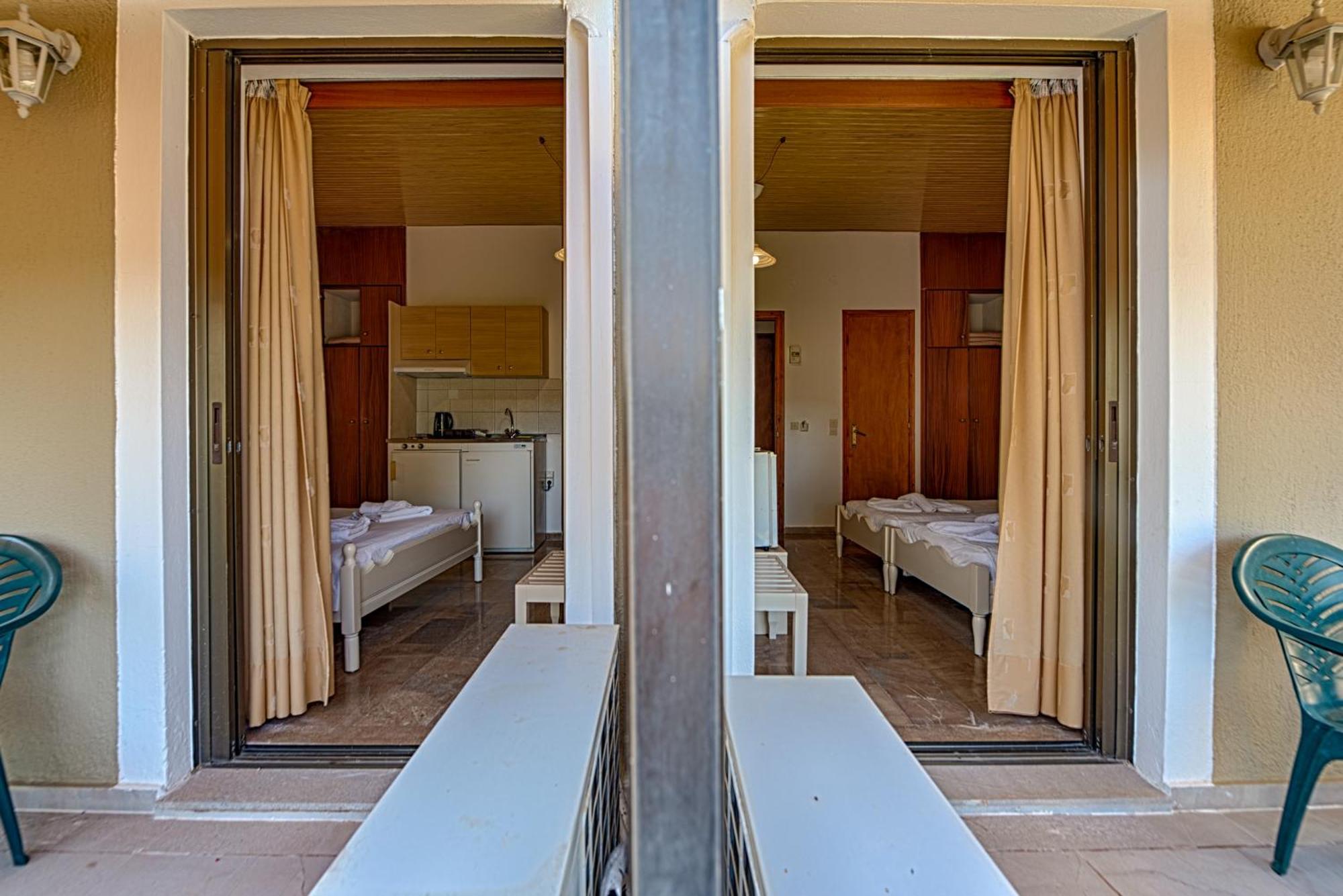 Ionis Hotel Troianata ห้อง รูปภาพ