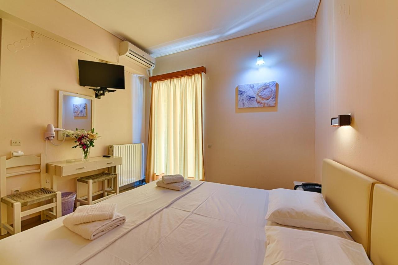 Ionis Hotel Troianata ภายนอก รูปภาพ
